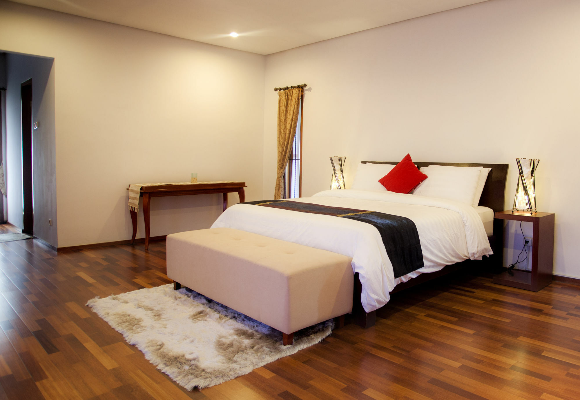 בנדונג Kencana Villa Dago מראה חיצוני תמונה