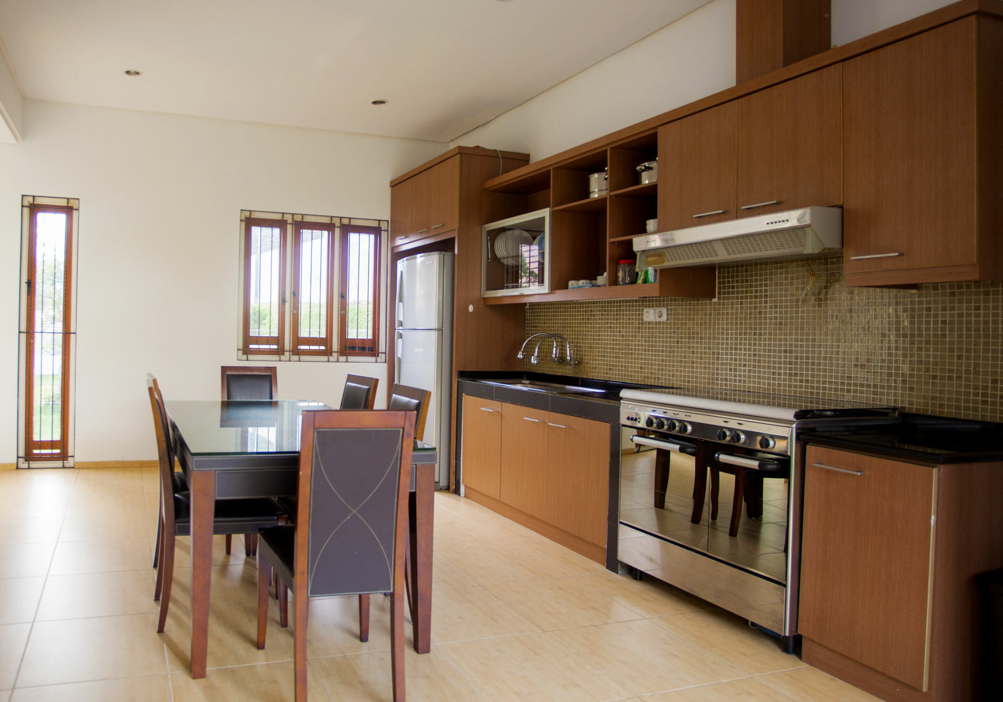 בנדונג Kencana Villa Dago מראה חיצוני תמונה
